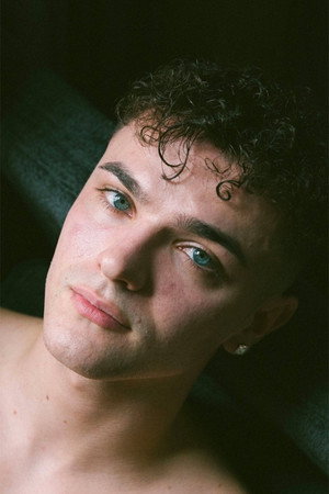 Aaron Elias portrait