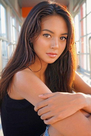 Aurélie Moeremans portrait