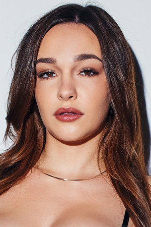 Rissa May portrait
