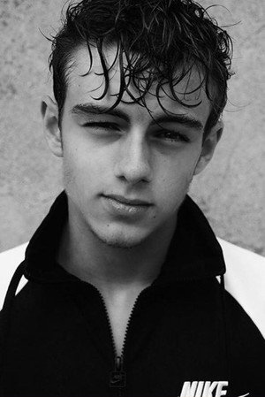 Elliott Hanna portrait