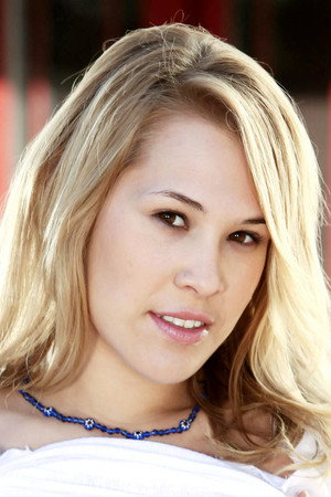 Kimberly Kiss portrait