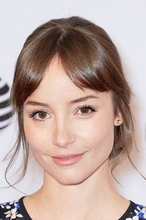 Jocelin Donahue portrait