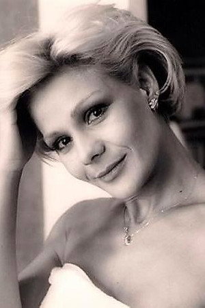 Rosa Valenty portrait