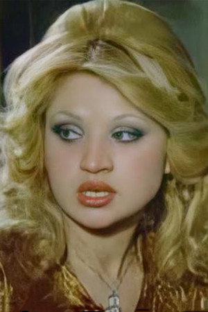 Alev Altın portrait