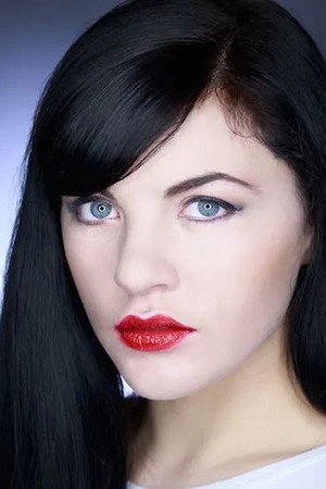 Atlanta Johnson portrait
