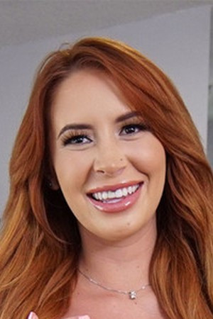 Scarlett Sommers portrait
