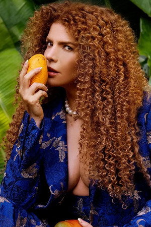 Vanessa da Mata portrait