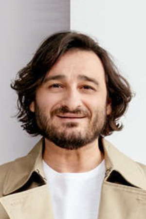 Vassilis Haralambopoulos portrait