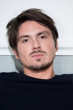 Guillermo Guiz portrait