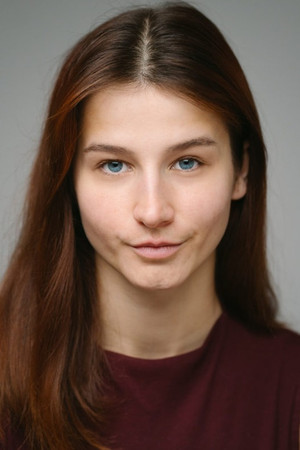Anna Arévalo portrait