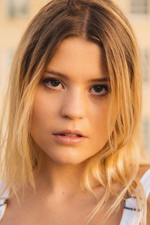 Katie Burgess portrait