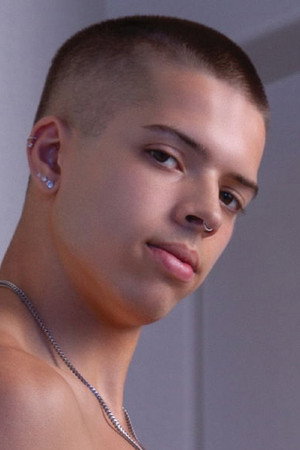 Evan Knox portrait