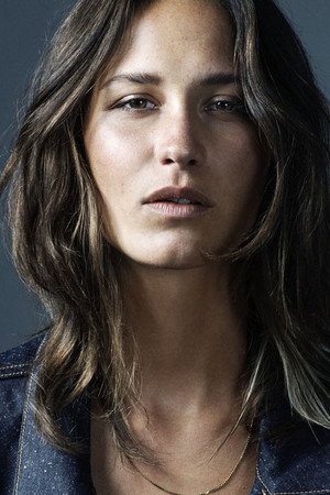 Emma Leth portrait