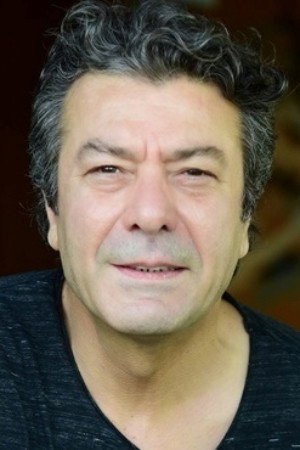Uğur Çavuşoğlu portrait
