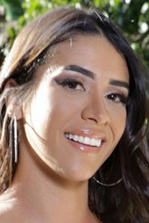 Val Mineirinha portrait