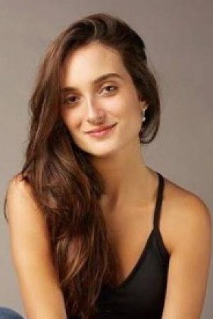 Bruna Pinheiro portrait