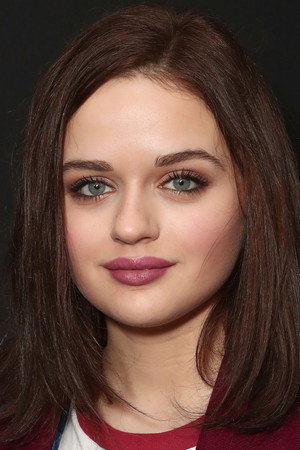 Joey King portrait
