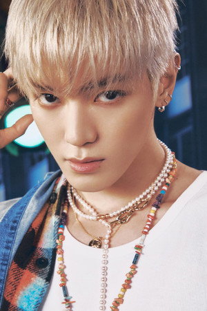 Taeyong portrait