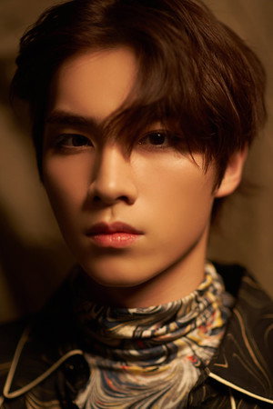 Xiaojun portrait
