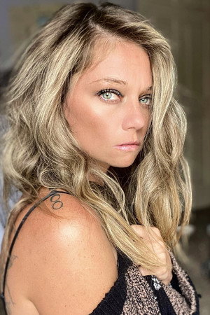 Rae Ripple portrait