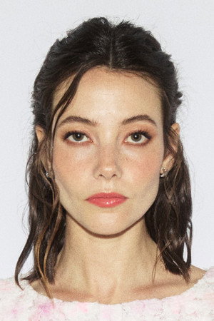 Mireia Oriol portrait