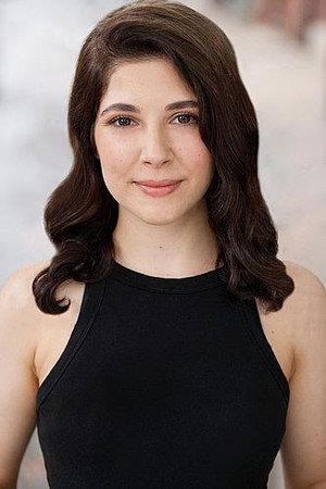 Buket Gülbeyaz portrait