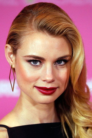 Lucy Fry portrait