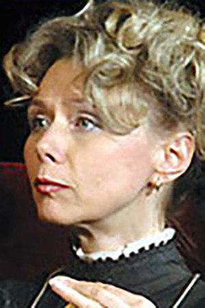 Alyona Okhlupina portrait