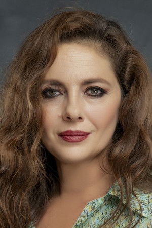 Nilüfer Açıkalın portrait