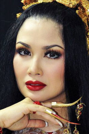 Titi Dwijayati portrait