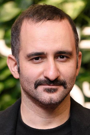 Pouria Rahimi Sam portrait