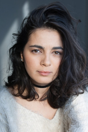 Mounia Zahzam portrait