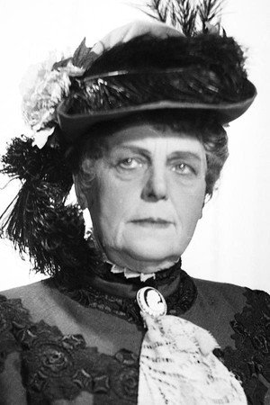 Wanda Jarszewska portrait