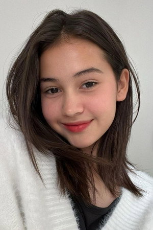 Sandrinna Michelle portrait