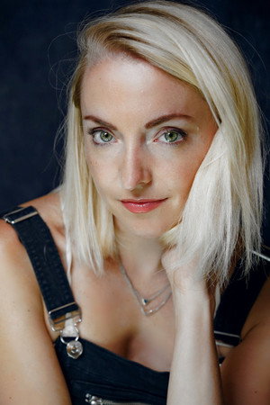 Dani Barker portrait