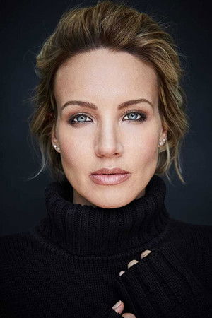 Brianne Davis portrait