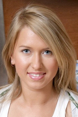 Rafaella portrait