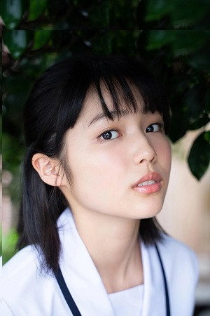 Shiori Akita portrait