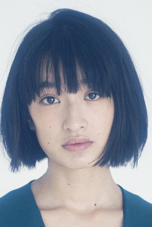 Mugi Kadowaki portrait