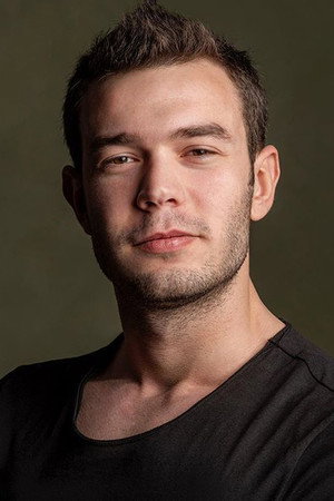 Aytaç Şaşmaz portrait