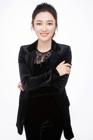 Ji Ying portrait