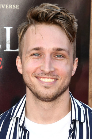 Shayne Topp portrait