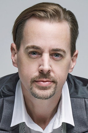 Sean Murray portrait