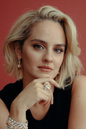 Noémie Merlant portrait