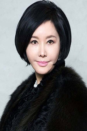 Yoo Hye-ri portrait