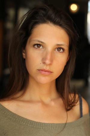 Julia Maraval portrait