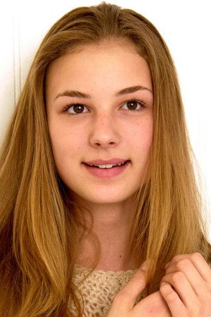 Emily VanCamp portrait