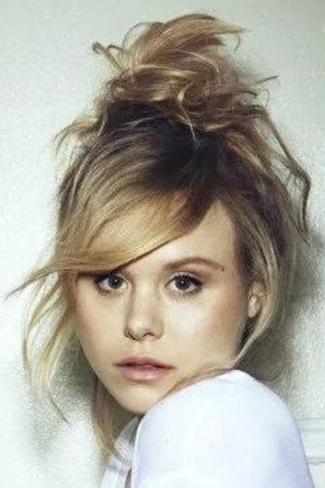 Alison Pill portrait