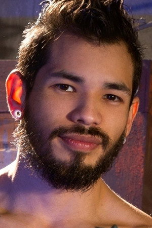 Draven Torres portrait