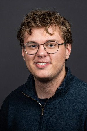 Joshua Pruett portrait